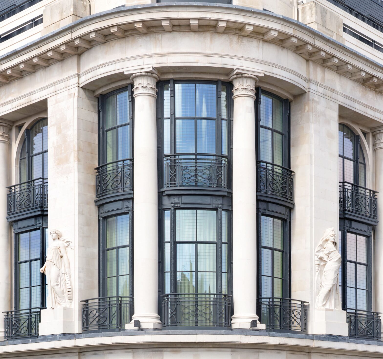 Schuco and Jansen AG have renewed their partnership to work on projects like The Whiteley London